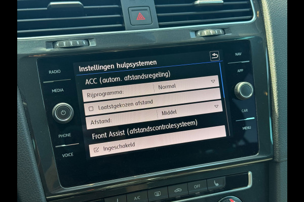 Volkswagen Golf Variant 1.6 TDI Business I PDC I Airco I Cruise