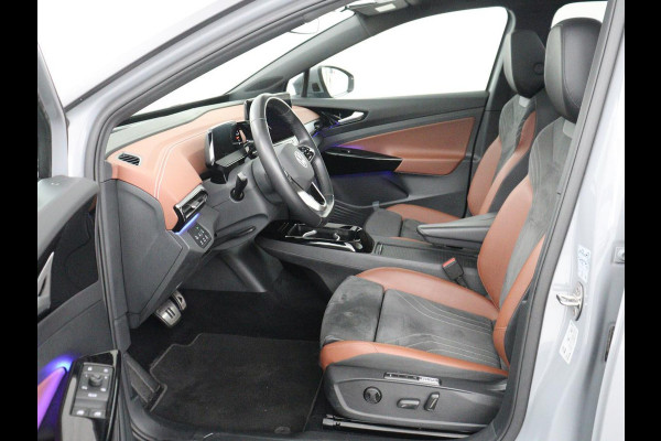 Volkswagen ID.4 Tech 77 kWh | SOH 92,2% | Panorama | 360 Camera | Head up | Virtual cockpit | Sfeerverlichting | Stoel/Stuurverwarming | Adaptive cruise | Carplay | Traffic assist | Climate control | Half leder/velours