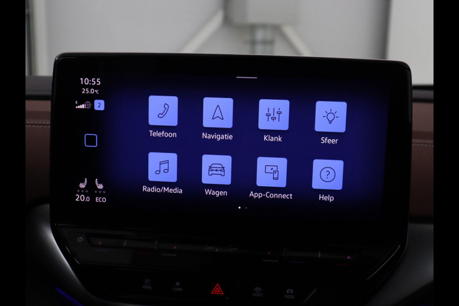 Volkswagen ID.4 Tech 77 kWh | SOH 92,2% | Panorama | 360 Camera | Head up | Virtual cockpit | Sfeerverlichting | Stoel/Stuurverwarming | Adaptive cruise | Carplay | Traffic assist | Climate control | Half leder/velours