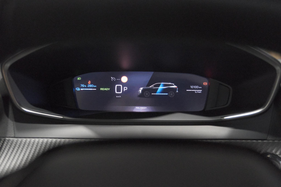 Peugeot e-2008 EV Allure 54 kWh | 11 KW Lader | Apple Carplay | Parkeersensoren