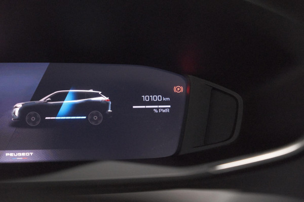Peugeot e-2008 EV Allure 54 kWh | 11 KW Lader | Apple Carplay | Parkeersensoren
