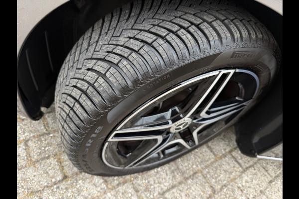 Mercedes-Benz A-Klasse 180 Premium Plus 18 INCH-AMG NAVI CARPLAY LEDER