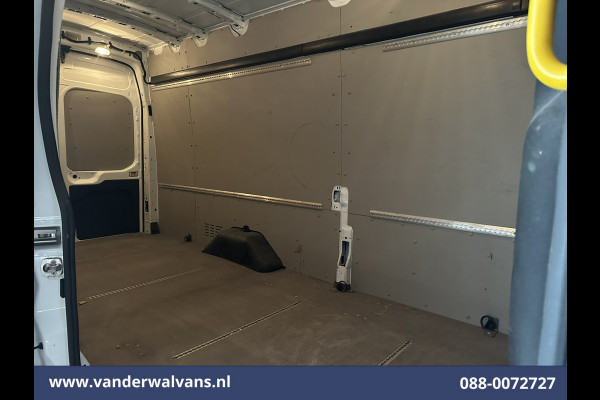 Ford Transit 2.0 TDCI 130pk L4H3 Euro6 Airco | Camera | Apple Carplay | Cruisecontrol | Verwarmde voorruit Android Auto, Parkeersensoren, Bijrijdersbank