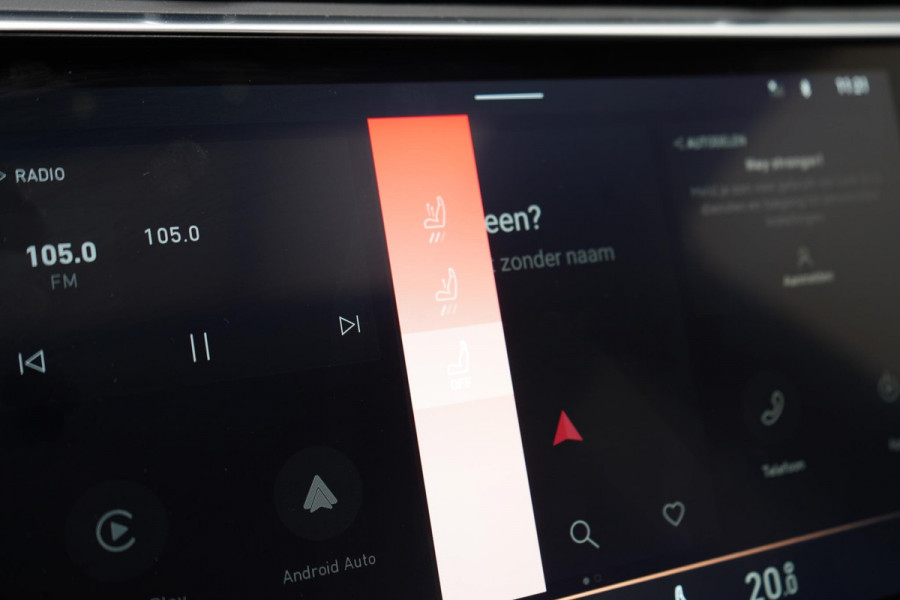 Lynk & Co 01 1.5 | Zwart optiek | Panoramadak | Navigatie | Memory | Apple CarPlay