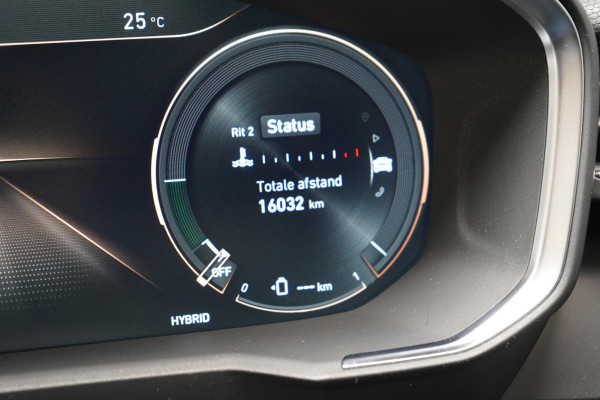 Lynk & Co 01 1.5 | Zwart optiek | Panoramadak | Navigatie | Memory | Apple CarPlay