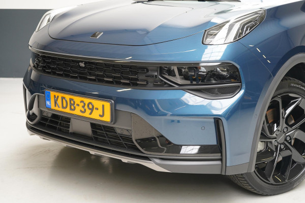Lynk & Co 01 1.5 | Zwart optiek | Panoramadak | Navigatie | Memory | Apple CarPlay