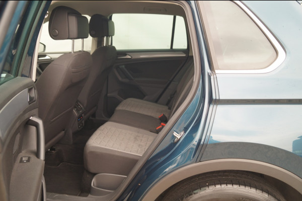 Volkswagen Tiguan 1.5 TSI 150pk DSG Life Business -LED-DIGI-ECC-TREKHAAK-