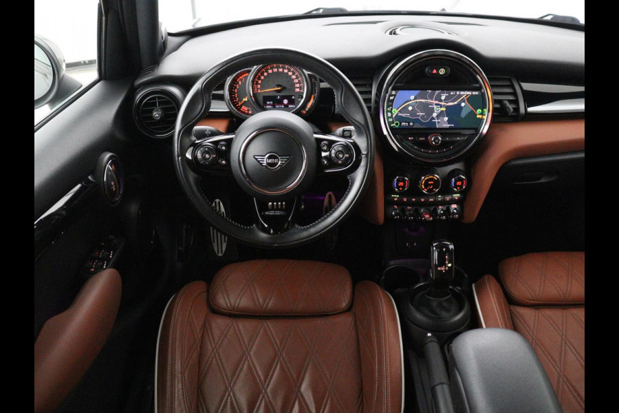 MINI Cooper S 2.0 John Cooper Works Trim | Panoramadak | Adaptive cruise | Harman/Kardon | Leder | Carplay | Camera | Full LED | Sfeerverlichting | Climate control | Sportstoelen | 2e eigenaar | Origineel NL