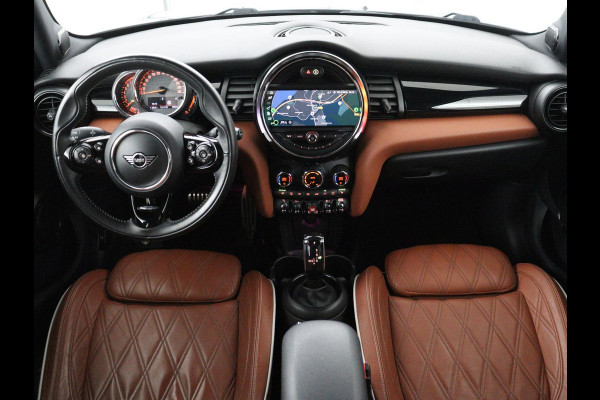 MINI Cooper S 2.0 John Cooper Works Trim | Panoramadak | Adaptive cruise | Harman/Kardon | Leder | Carplay | Camera | Full LED | Sfeerverlichting | Climate control | Sportstoelen | 2e eigenaar | Origineel NL
