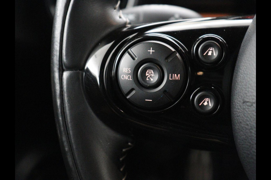 MINI Cooper S 2.0 John Cooper Works Trim | Panoramadak | Adaptive cruise | Harman/Kardon | Leder | Carplay | Camera | Full LED | Sfeerverlichting | Climate control | Sportstoelen | 2e eigenaar | Origineel NL