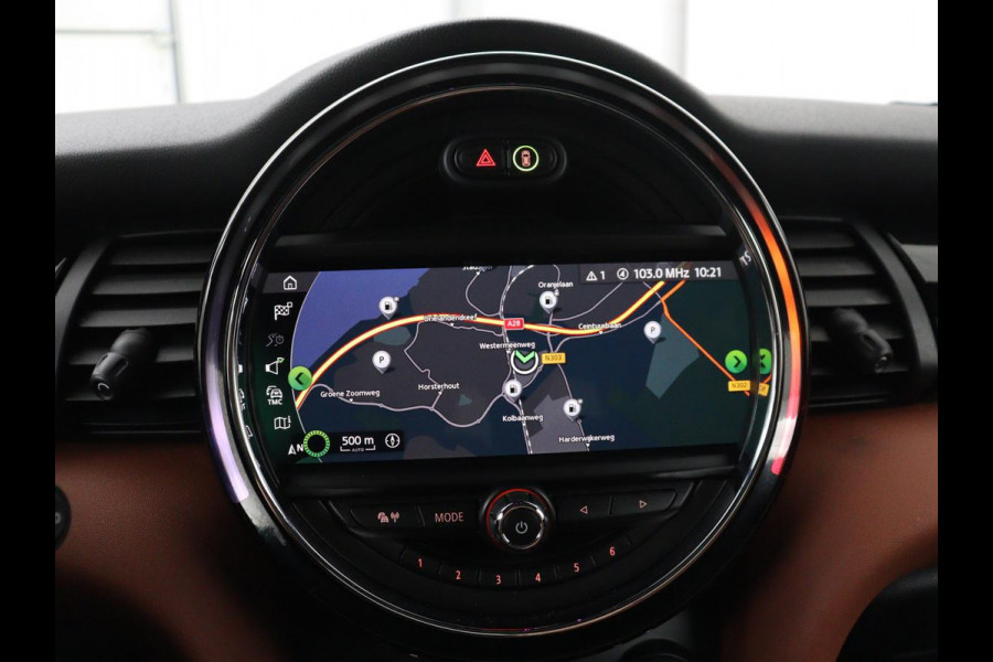MINI Cooper S 2.0 John Cooper Works Trim | Panoramadak | Adaptive cruise | Harman/Kardon | Leder | Carplay | Camera | Full LED | Sfeerverlichting | Climate control | Sportstoelen | 2e eigenaar | Origineel NL