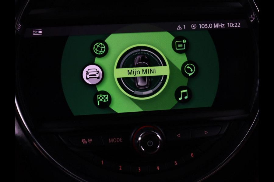 MINI Cooper S 2.0 John Cooper Works Trim | Panoramadak | Adaptive cruise | Harman/Kardon | Leder | Carplay | Camera | Full LED | Sfeerverlichting | Climate control | Sportstoelen | 2e eigenaar | Origineel NL