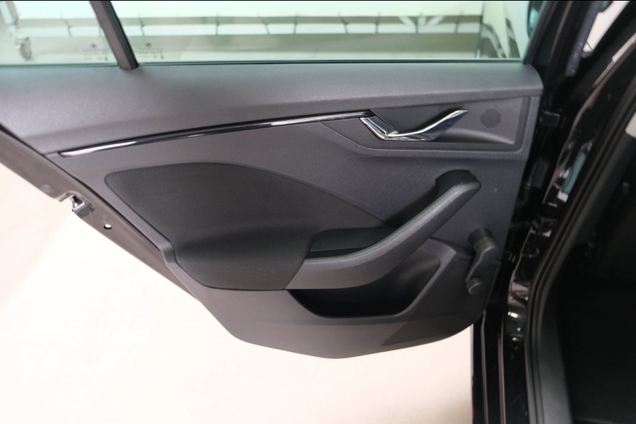 Škoda SCALA 1.0 TSI Online Edition - N.A.P. Airco, Cruise, PDC, Carplay.