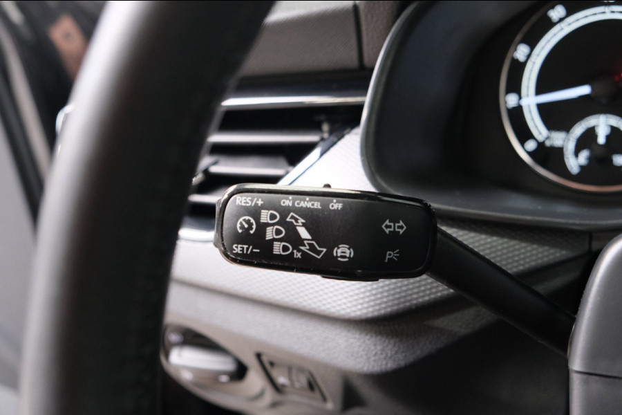 Škoda SCALA 1.0 TSI Online Edition - N.A.P. Airco, Cruise, PDC, Carplay.