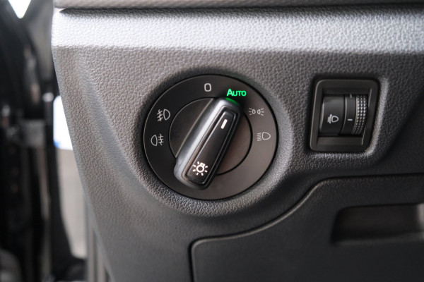 Škoda SCALA 1.0 TSI Online Edition - N.A.P. Airco, Cruise, PDC, Carplay.