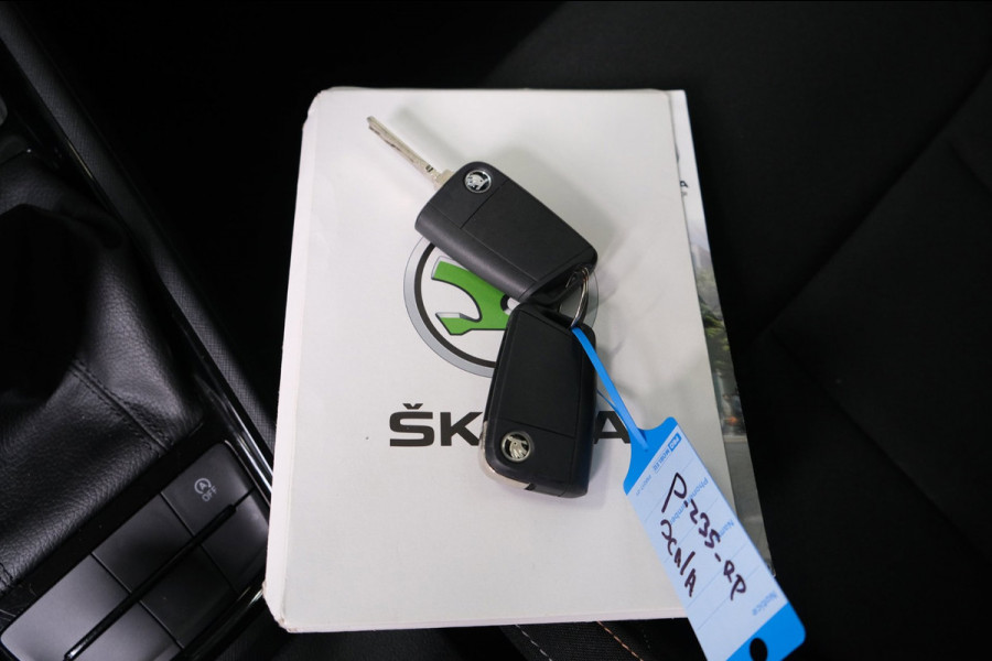 Škoda SCALA 1.0 TSI Online Edition - N.A.P. Airco, Cruise, PDC, Carplay.