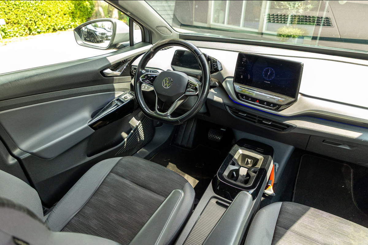 Volkswagen ID.4 Life 77 kWh Soh 89% I Adaptive Cruise I Android I CarPlay I Lane Assist I Stoelverwarming I BTW