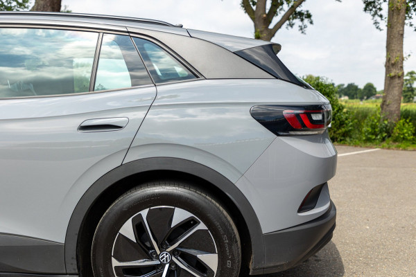 Volkswagen ID.4 Life 77 kWh Soh 89% I Adaptive Cruise I Android I CarPlay I Lane Assist I Stoelverwarming I BTW