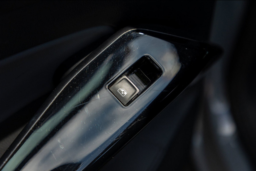 Volkswagen ID.4 Life 77 kWh Soh 89% I Adaptive Cruise I Android I CarPlay I Lane Assist I Stoelverwarming I BTW