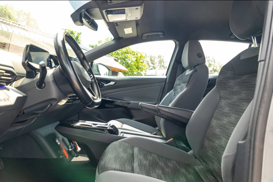 Volkswagen ID.4 Life 77 kWh Soh 89% I Adaptive Cruise I Android I CarPlay I Lane Assist I Stoelverwarming I BTW