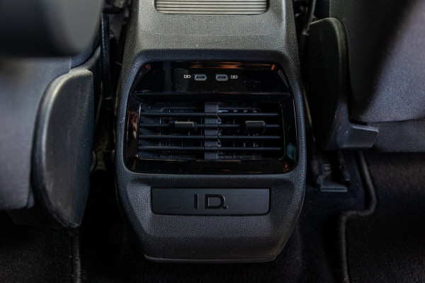 Volkswagen ID.4 Life 77 kWh Soh 89% I Adaptive Cruise I Android I CarPlay I Lane Assist I Stoelverwarming I BTW