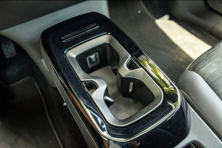 Volkswagen ID.4 Life 77 kWh Soh 89% I Adaptive Cruise I Android I CarPlay I Lane Assist I Stoelverwarming I BTW