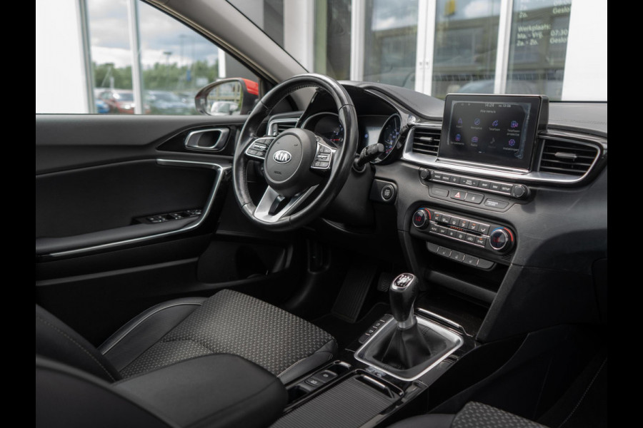 Kia Ceed Sportswagon 1.0 T-GDi DynamicPlusLine | Navigatie | Achteruitrijcamera | Stoel en stuurverwarming |