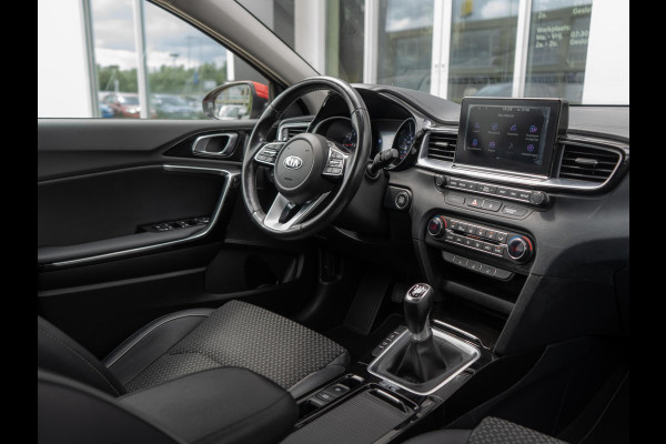 Kia Ceed Sportswagon 1.0 T-GDi DynamicPlusLine | Navigatie | Achteruitrijcamera | Stoel en stuurverwarming |
