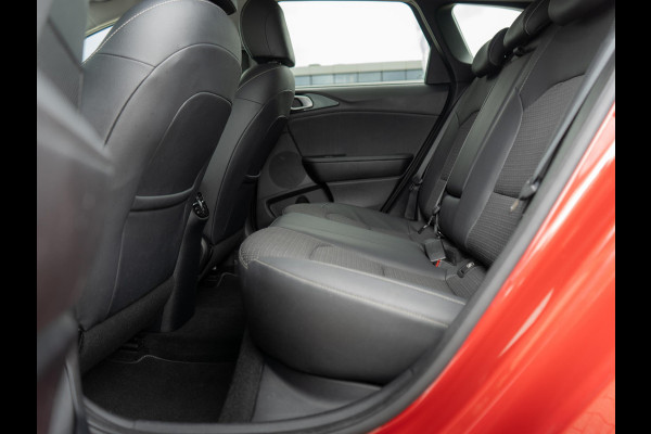 Kia Ceed Sportswagon 1.0 T-GDi DynamicPlusLine | Navigatie | Achteruitrijcamera | Stoel en stuurverwarming |