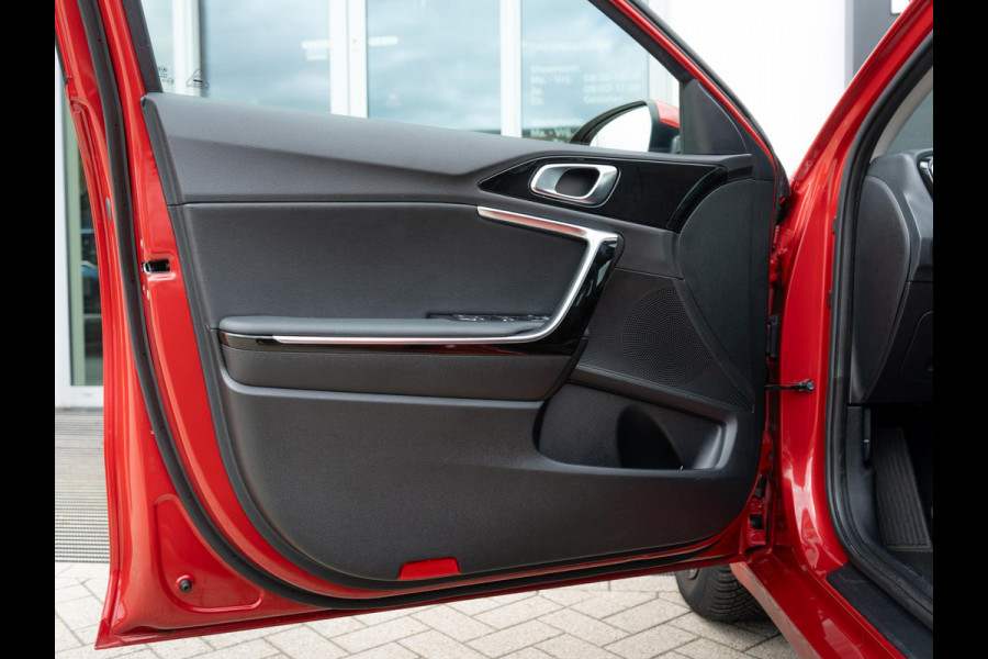 Kia Ceed Sportswagon 1.0 T-GDi DynamicPlusLine | Navigatie | Achteruitrijcamera | Stoel en stuurverwarming |