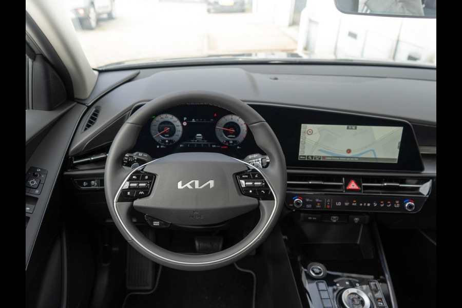 Kia Niro 1.6 GDi Hybrid DynamicLine Op VOORRAAD | Navigatie | Achteruitrijcamera |