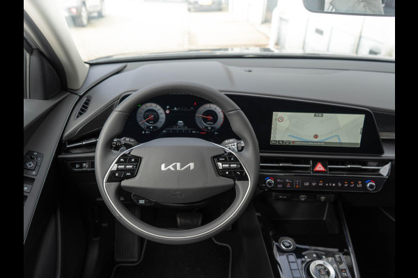 Kia Niro 1.6 GDi Hybrid DynamicLine Op VOORRAAD | Navigatie | Achteruitrijcamera |