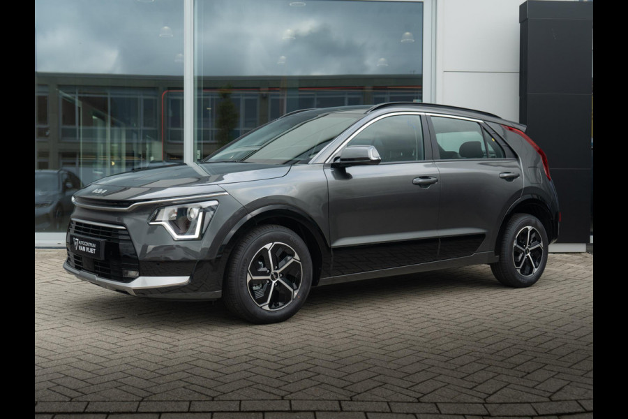 Kia Niro 1.6 GDi Hybrid DynamicLine Op VOORRAAD | Navigatie | Achteruitrijcamera |