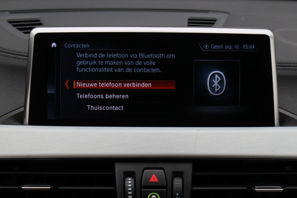 BMW X1 xDrive25e High Executive Leer, Panoramadak, Cruise, Navigatie, Bluetooth, LED, PDC, 18''