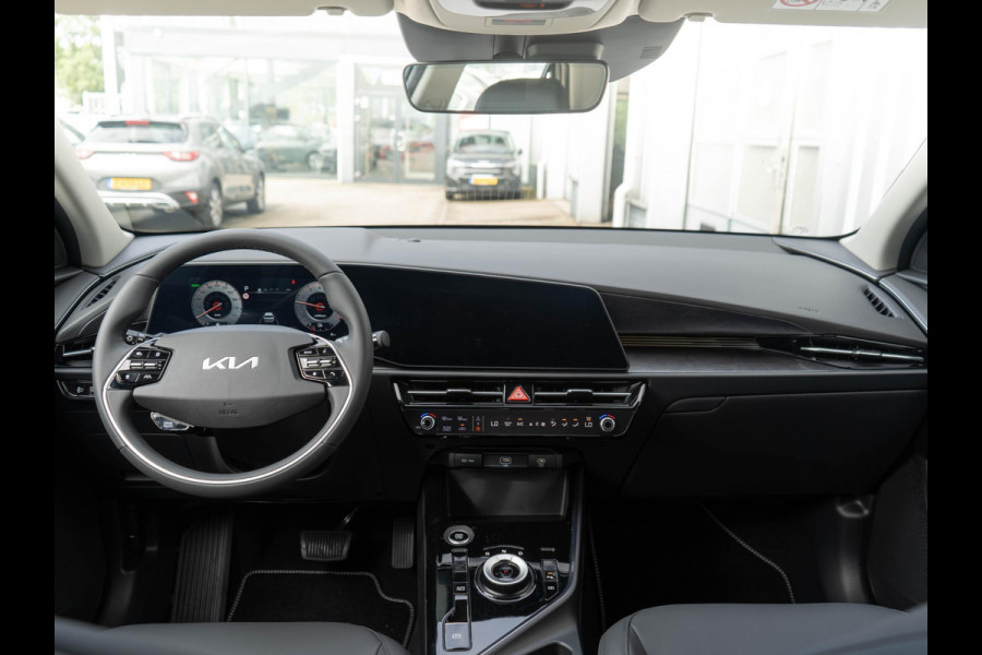 Kia Niro 1.6 GDi Hybrid DynamicLine Op VOORRAAD | Navigatie | Achteruitrijcamera |