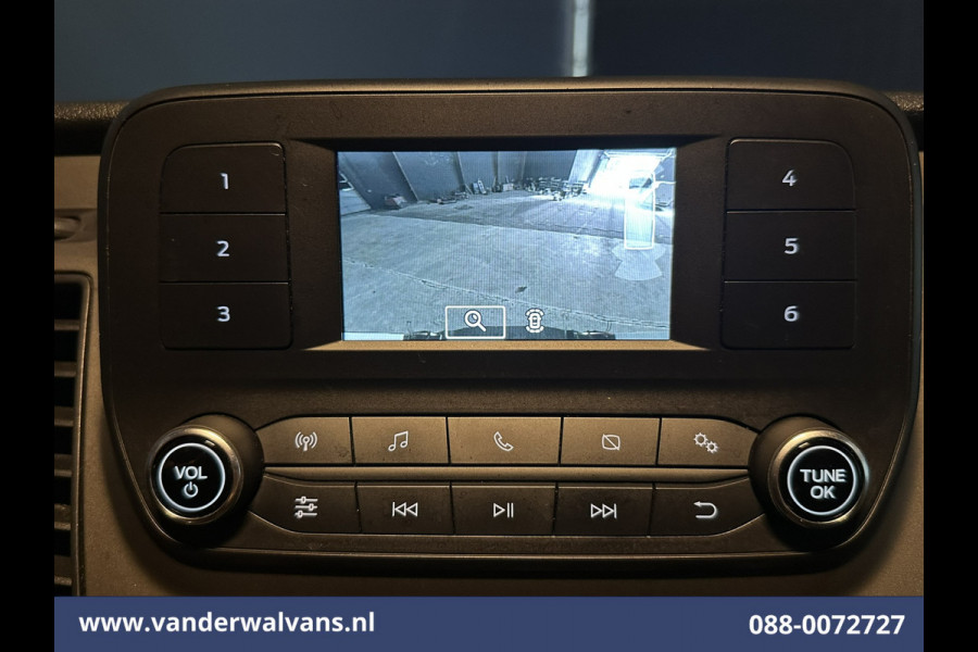 Ford Transit 2.0 TDCI 131pk L4H3 Jumbo Euro6 Airco | Camera | Cruisecontrol | Verwarmde voorruit Parkeersensoren, Bijrijdersbank