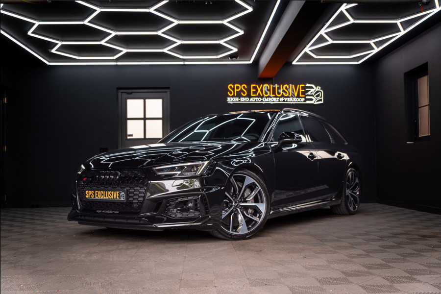 Audi A4 Avant 2.9 TFSI RS 4 quattro / Keramisch / RS Dynamic / B&O / Matrix / Keyless /