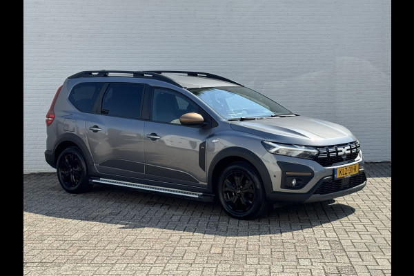 Dacia Jogger 1.6 Hybrid 140 Extreme 7p. Automaat Camera Carplay Cruisecontrol Stoelverwarming Clima