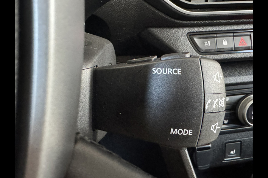 Dacia Jogger 1.6 Hybrid 140 Extreme 7p. Automaat Camera Carplay Cruisecontrol Stoelverwarming Clima