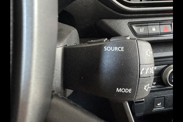 Dacia Jogger 1.6 Hybrid 140 Extreme 7p. Automaat Camera Carplay Cruisecontrol Stoelverwarming Clima
