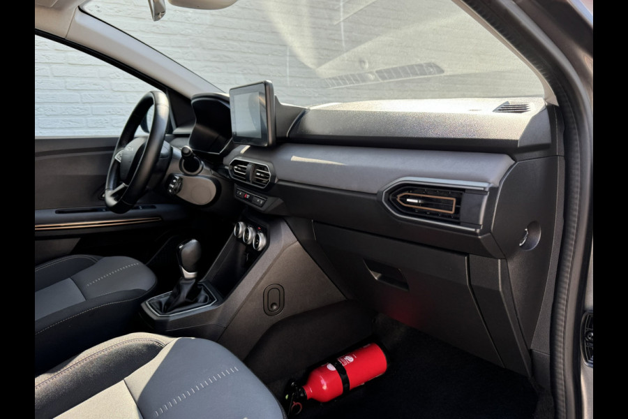 Dacia Jogger 1.6 Hybrid 140 Extreme 7p. Automaat Camera Carplay Cruisecontrol Stoelverwarming Clima