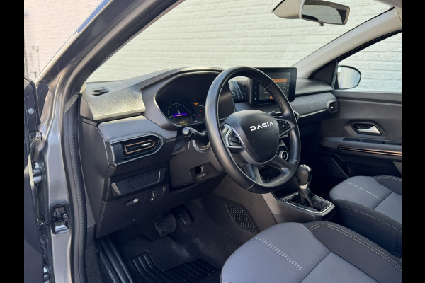 Dacia Jogger 1.6 Hybrid 140 Extreme 7p. Automaat Camera Carplay Cruisecontrol Stoelverwarming Clima