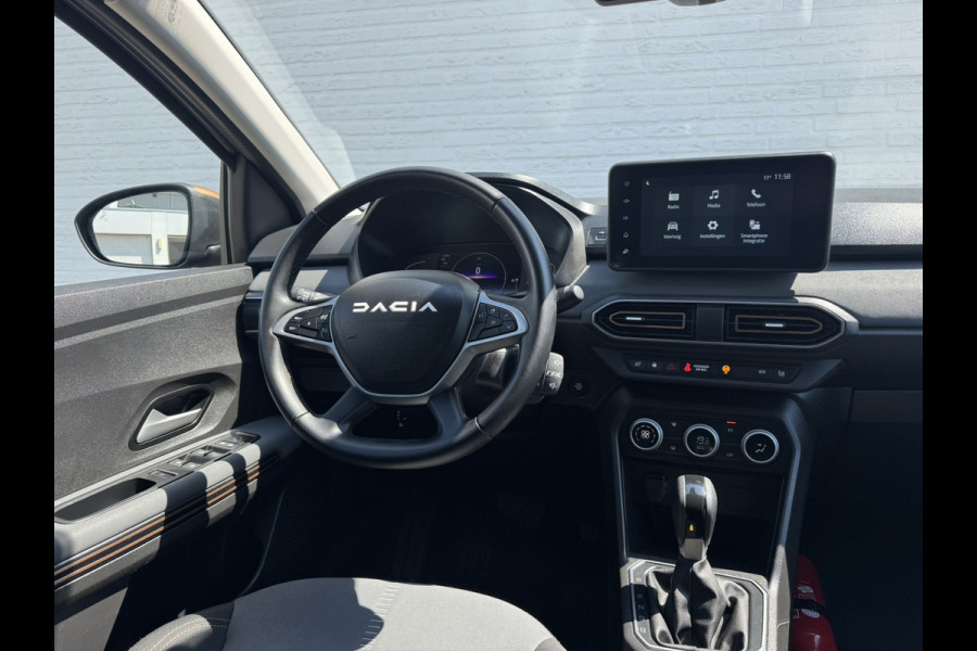 Dacia Jogger 1.6 Hybrid 140 Extreme 7p. Automaat Camera Carplay Cruisecontrol Stoelverwarming Clima