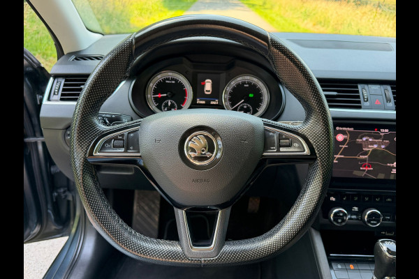Škoda Octavia Combi 1.0 TSI Greentech Style Business | Lederbekleding + Canton + Automaat Nu € 8.975,-!!!