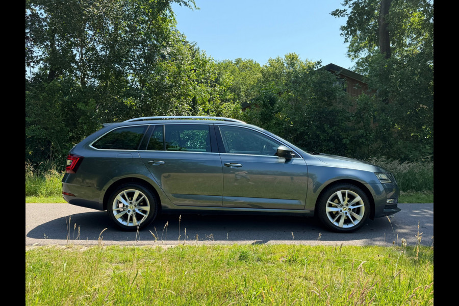 Škoda Octavia Combi 1.0 TSI Greentech Style Business | Lederbekleding + Canton + Automaat Nu € 8.975,-!!!