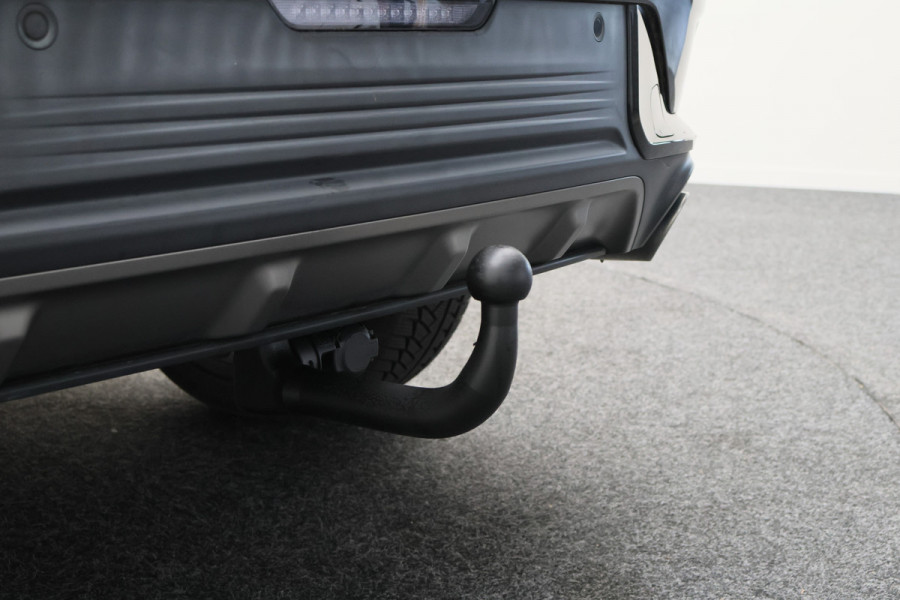 Lynk & Co 01 1.5 Plug-in Hybrid Panoramadak, Trekhaak, Camera, ACC, Apple Carplay, DAB, PDC, 20''