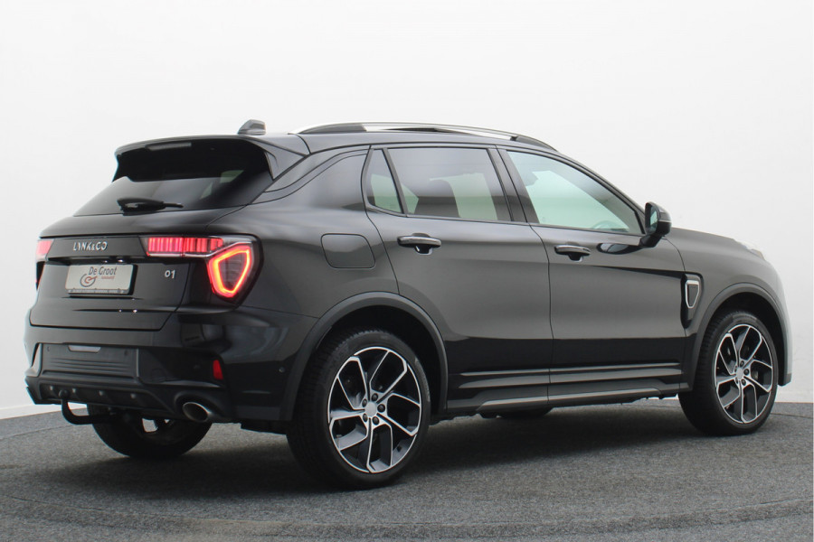 Lynk & Co 01 1.5 Plug-in Hybrid Panoramadak, Trekhaak, Camera, ACC, Apple Carplay, DAB, PDC, 20''