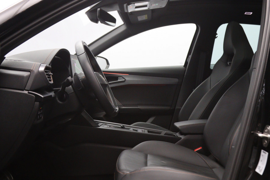 CUPRA Formentor 1.4 e-Hybrid 245 PK VZ Copper Edition PHEV, Panoramadak, Leder, Stuur-Startknop, 360 Camera, Winterpakket