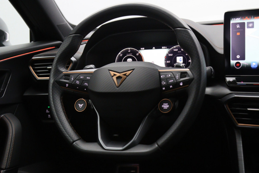 CUPRA Formentor 1.4 e-Hybrid 245 PK VZ Copper Edition PHEV, Panoramadak, Leder, Stuur-Startknop, 360 Camera, Winterpakket