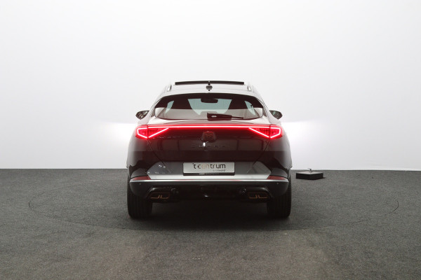 CUPRA Formentor 1.4 e-Hybrid 245 PK VZ Copper Edition PHEV, Panoramadak, Leder, Stuur-Startknop, 360 Camera, Winterpakket